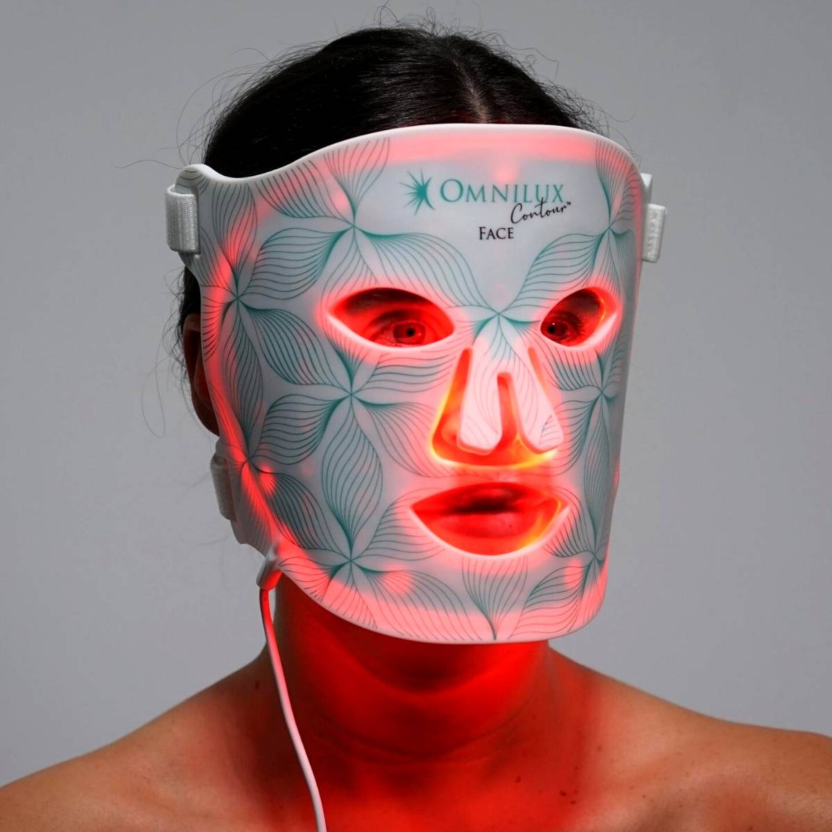 5 Reasons LED Light Treatments Should be Part of Your Routine