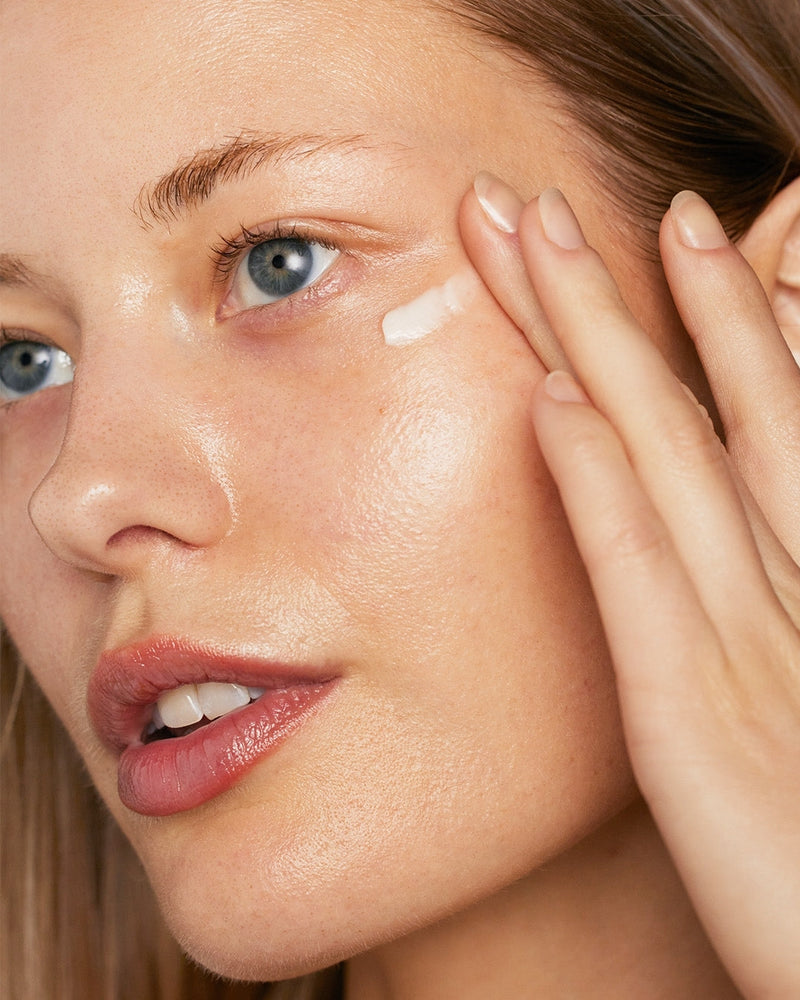Building an Eye Care Routine: A Step-by-Step Guide