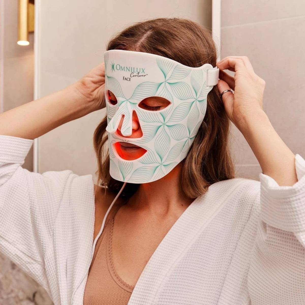 Why LED Light Therapy Should Be Part of Your Skincare Routine