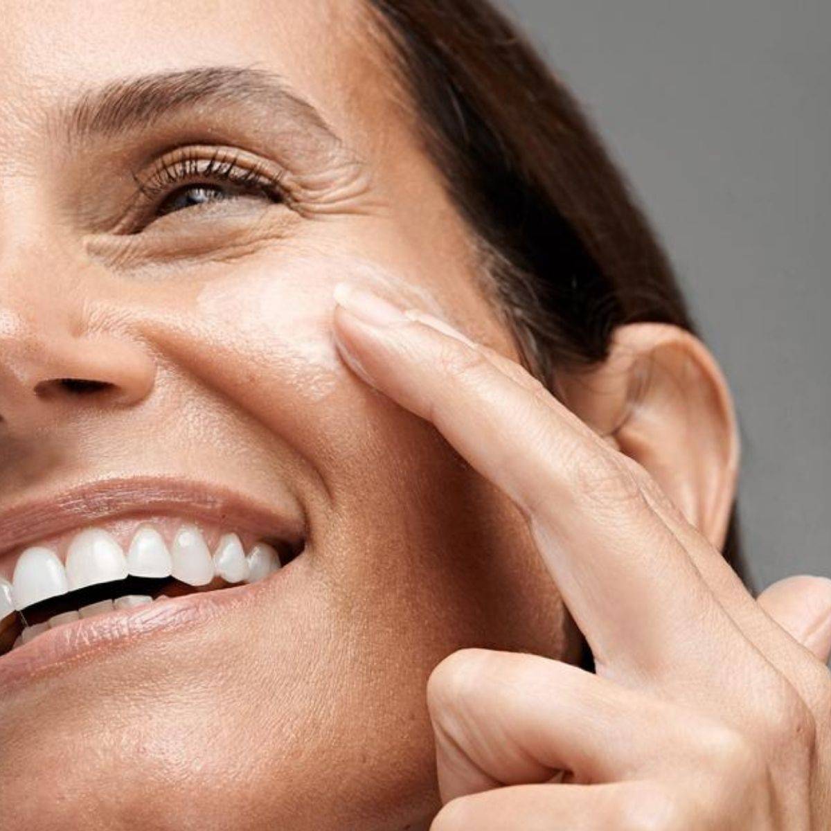 The 4 Best Brightening Serums