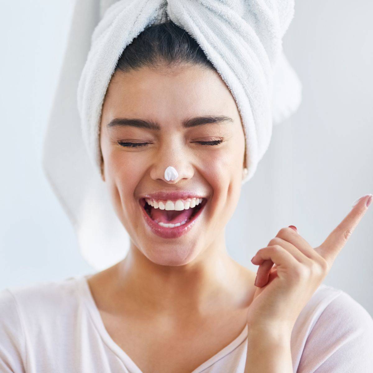 Our Skin Hacks to Renew Your Skin in the New Year